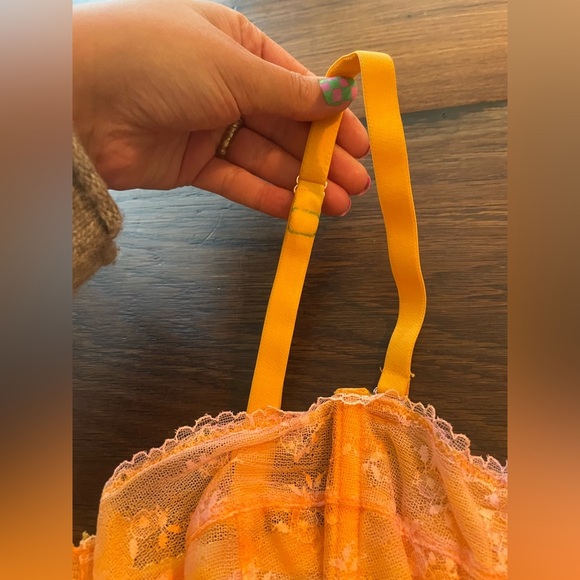 Savage X Fenty Orange and Pink Lacey Bra - Picture 2 of 6